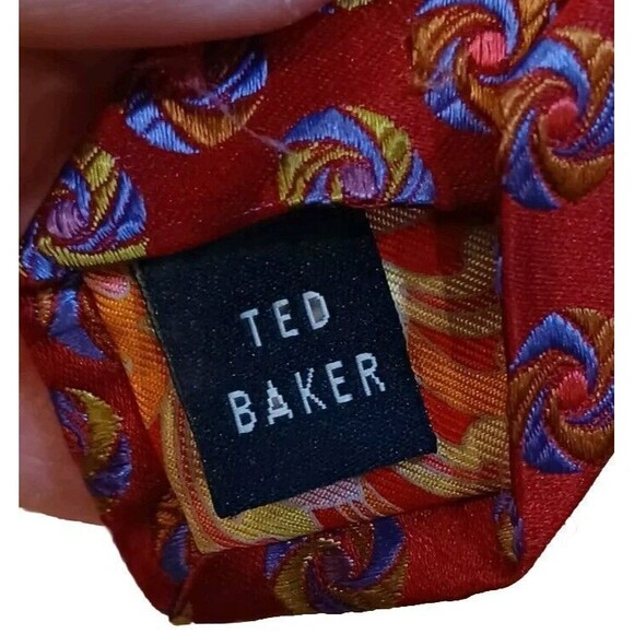 Ted Baker London Men’s Designer Neck Tie Red 100% Silk Abstract Print 60"x 4" - Picture 6 of 7